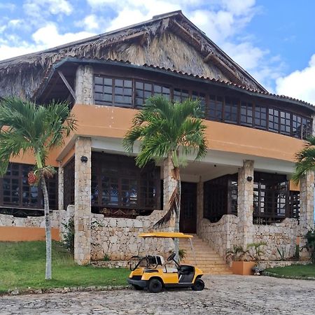 Caney Taino Salvaleón de Higüey Esterno foto